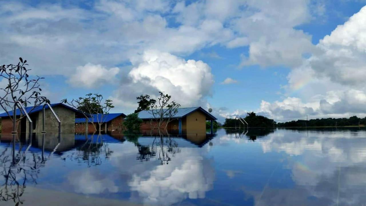 Rho Sigiriya Lake Edge Retreat Kibissa Exterior foto